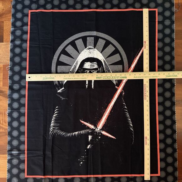Star Wars Quilt Panel KYLO REN COTTON FABRIC PANEL Camelot 7360029P Light Saber - Picture 3 of 3